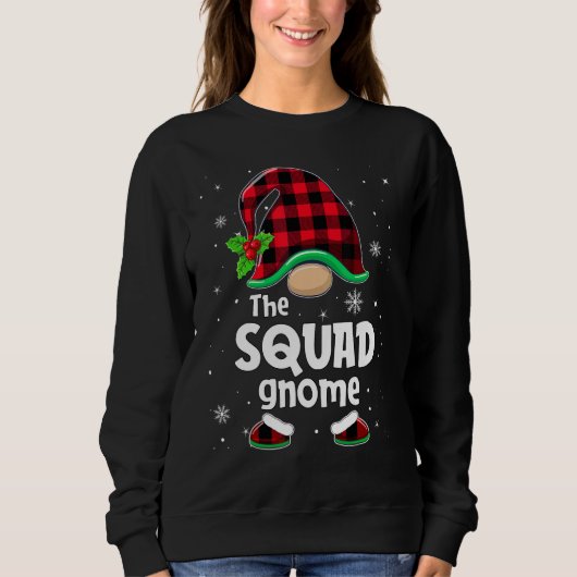 The Squad Gnome Buffalo Plaid Christmas Matching F Trui (Voorkant)
