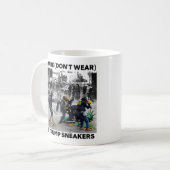 "THE TRUMP SNEAKERS" COFFEE MUG KOFFIEMOK (Voorkant links)