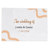 The wedding of add bride groom name date peach groot cadeauzakje (Achterkant)