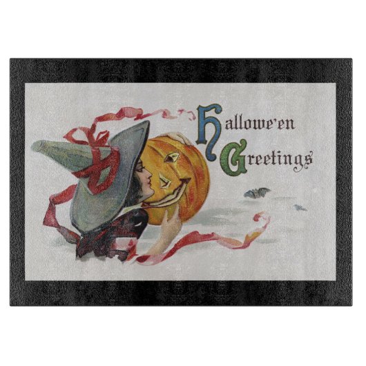 The Witch's Kiss: een Jack of Lantern op Halloween Snijplank (Voorkant)