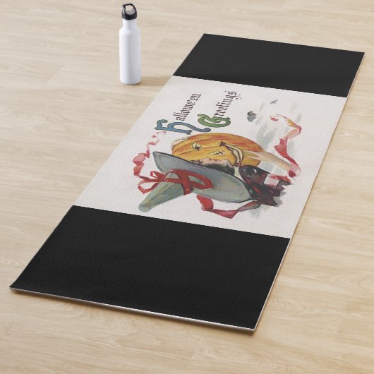 The Witch's Kiss: een Jack of Lantern op Halloween Yogamat (In situ)