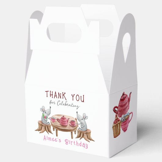 Thee voor twee papierbakken, geschikt voor 4x2,5x5 bedankdoosjes (Geopend)