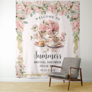 Theekrans met Roze Bloemen voor Bruidsfeest in Ret Wandkleed