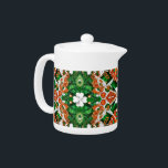 Theepot met Ierland Kleuren Design<br><div class="desc">Voeg een vleugje Ierse charme toe aan je theetijd met onze theepot met de kleuren van Ierland en een klaverblad, veel geluk en een charmeontwerp! Deze met zorg gemaakte theepot combineert functionaliteit en culturele trots, waardoor het een perfecte aanvulling is op uw keuken of eetkamer. De levendige Ierse kleuren en...</div>
