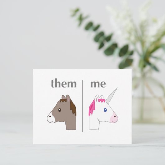 Them vs ik Donkey vs Unicorn grappig Briefkaart (Staand voorkant)