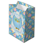 Thema Baby shower pasteelblauw Medium Cadeauzakje (Voorkant Gekanteld)