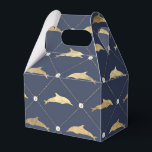 thema Nautical Navy Blue en Gold Dolphin Bedankdoosjes<br><div class="desc">Ventilatordozen met een gouden  dolfijn met een blauw en goudparelrooster.</div>