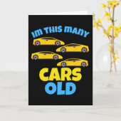 Thema van 4 jaar oude auto's op jaardag kaart (Gele Bloem)