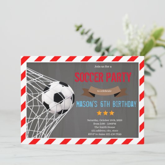 Thema voor rood en zwart voetbal Uitnodiging (Staand voorkant)