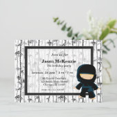 Thema voor verjaardag van Ninja Kaart (Staand voorkant)