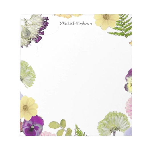Thema Wilde Bloemen Aangepaste Naam Notitieblok (Voorkant)