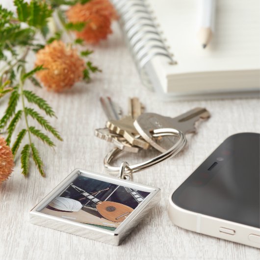 Theorbo, 1637 sleutelhanger (Zijkant)