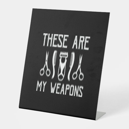 these are my weapons reclamebord met voetstuk (Voorkant)