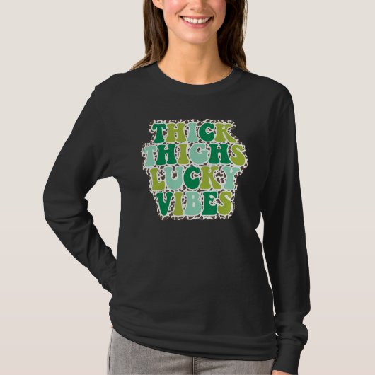 Thick Thighs Lucky Vibes St Patrick's Day leopard  T-shirt (Voorkant)
