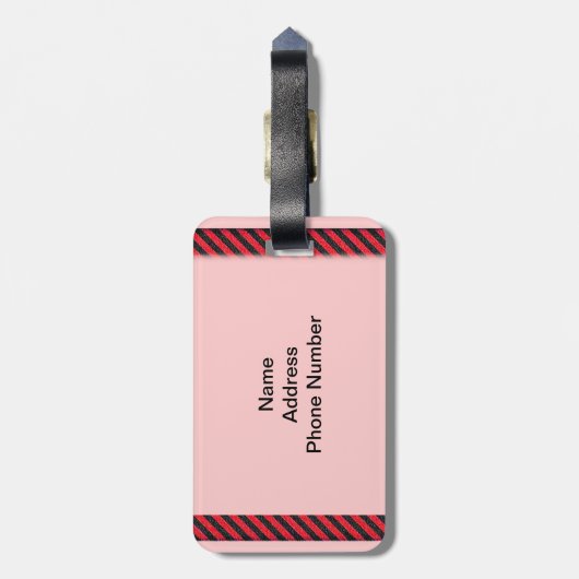 Thin Black and Red Diagonal Stripes Bagagelabel (Achterkant verticaal)