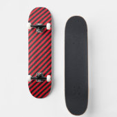Thin Black and Red Diagonal Stripes Persoonlijk Skateboard (Voorkant)