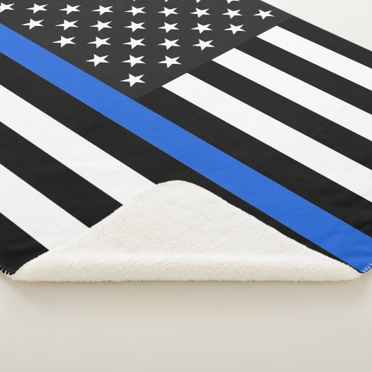 Thin Blue Line American Flag Sherpa Deken (3/4)