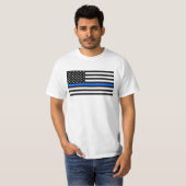 "THIN BLUE LINE OP VLAG" T-SHIRT (Voorkant volledig)