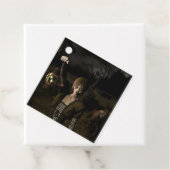 Thin female carrying lamp bedankjes labels (In situ)