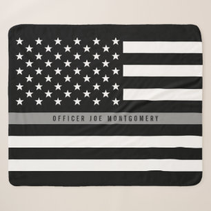 Thin Grey Line American Flag Monogram Med. Sherpa Deken