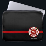 Thin Red Line Aangepast monogram Maltees Kruis Laptop Sleeve<br><div class="desc">Een grote rode lijn brandredder het hoesje van de laptop. Het bevat een Maltees kruis in het midden voor je monogram van je voornaam of achternaam of die van je cadeauontvanger. Onder het Maltese kruis bevindt zich een vlek voor de naam of de achternaam van de persoon. Een geweldige aangepast...</div>