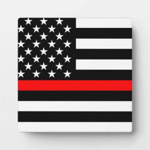 Thin Red Line Graphic op een Amerikaanse vlag op e Fotoplaat