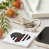 Thin Red Line Heart Shaped American Flag Sleutelhanger (Voorkant Rechts)