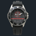 Thin Red Line Maltese Cross Firefighter Horloge<br><div class="desc">Je maakt deel uit van de broederschap en het sternendom van brandveiligheid. Geniet van een modern en stijlvol geschenk voor jezelf of voor de favoriete brandweerman in je leven.</div>
