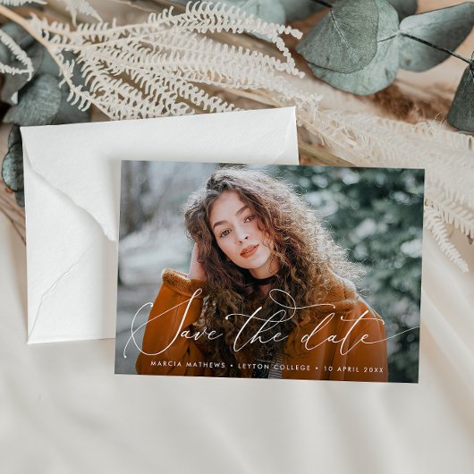 Thin Script-afstuderen De datum opslaan Briefkaart