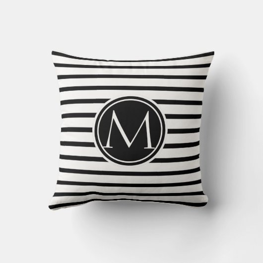 Thin Stripes Pattern Kussen (Achterkant)