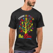 Think Outside The Box Tree Hand Puzzle Autism Awar T-shirt (Voorkant)