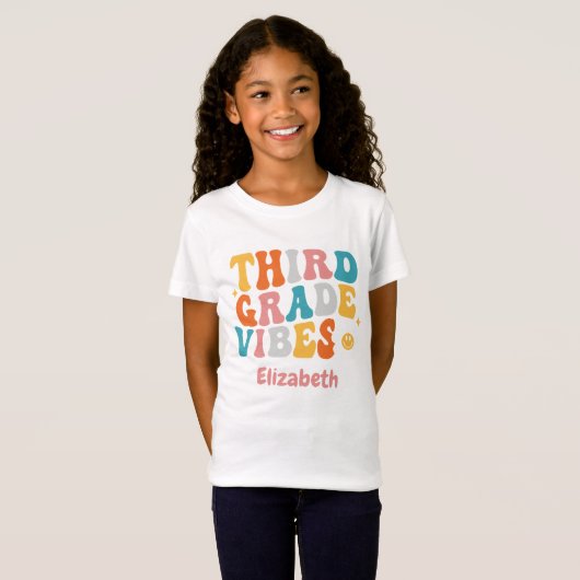 "Third Grade Vibes" Groovy Back-to-School T-Shirt (Voorkant volledig)