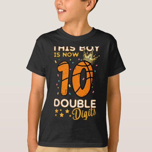 This Boy Now 10 Double Digits Crown 10th Birthday  T-shirt (Voorkant)