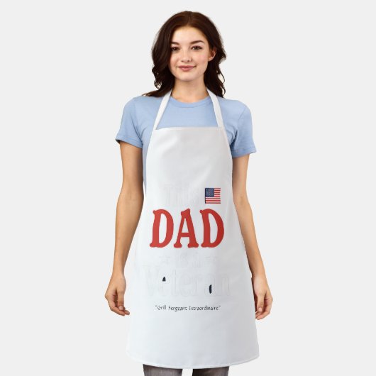 This Dad is a Veteran Apron – Awesome Dad Gift Schort (Gedragen)