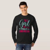 This Girl Is Finally Divorced  Divorce Party Women T-shirt (Voorkant volledig)