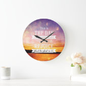 This is the day the lord has made... grote klok (Huis)