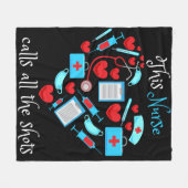 This Nurse Calls All Fleece Deken (Voorkant (Horizontaal))