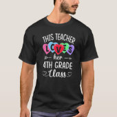 THIS TEACHER LOVES HER 4TH GRADE CLASS Shirts Vale (Voorkant)