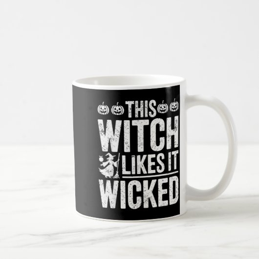 This Witch Likes It Wicked Funny Halloween Broom  Koffiemok (Rechts)