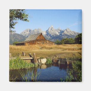 Thomas A. Moulton Barn Magneet