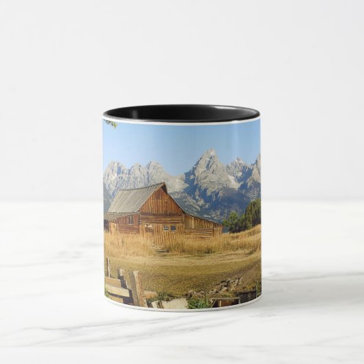 Thomas A. Moulton Barn Mok (Midden)