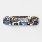 THOMPSON SPIN TWINS (OFFICIËLE MERCHANDISE) TOUR PERSOONLIJK SKATEBOARD (Horizontaal)