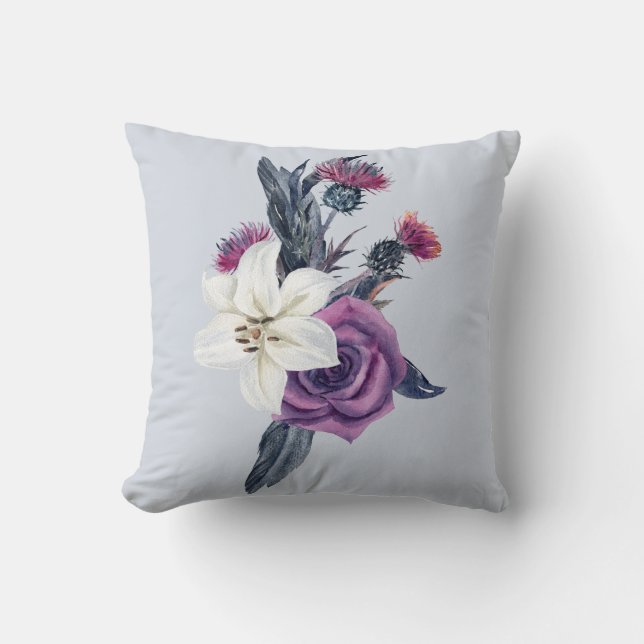 Thorn Flower Pillow Kussen (Voorkant)