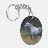 Thoroughbred Horse Standing by Fence Sleutelhanger (Voorkant Links)