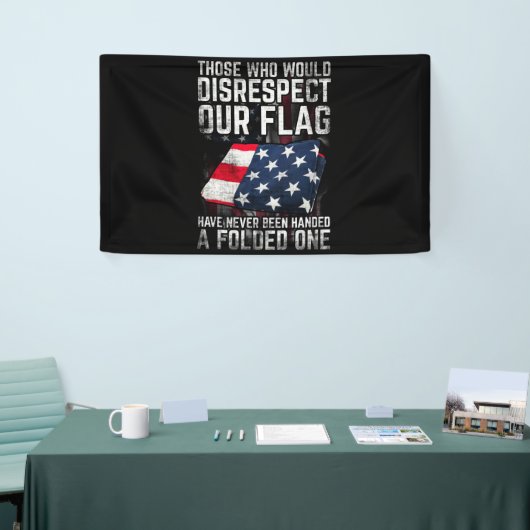 Those Who Would Disrespect Our Flag Folded One Spandoek (Beurs)