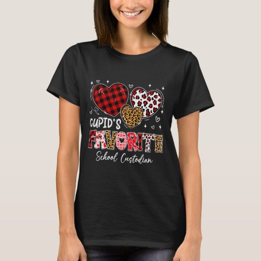 Three Hearts Cupids Favorite School Custodian Vale T-shirt (Voorkant)