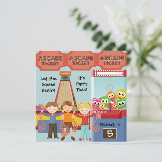 Three Kids Arcade Birthday Party Invitation Kaart (Staand voorkant)