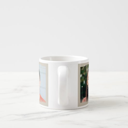 Three photos and name, beige Sci-Fi Frame Espresso Kop (Achterkant)