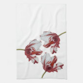 Three Red Tulips Theedoek (Verticaal)