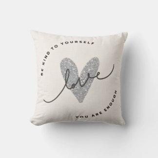 Throw Pillow – Glitter Heart Love Design | Minimal Kussen